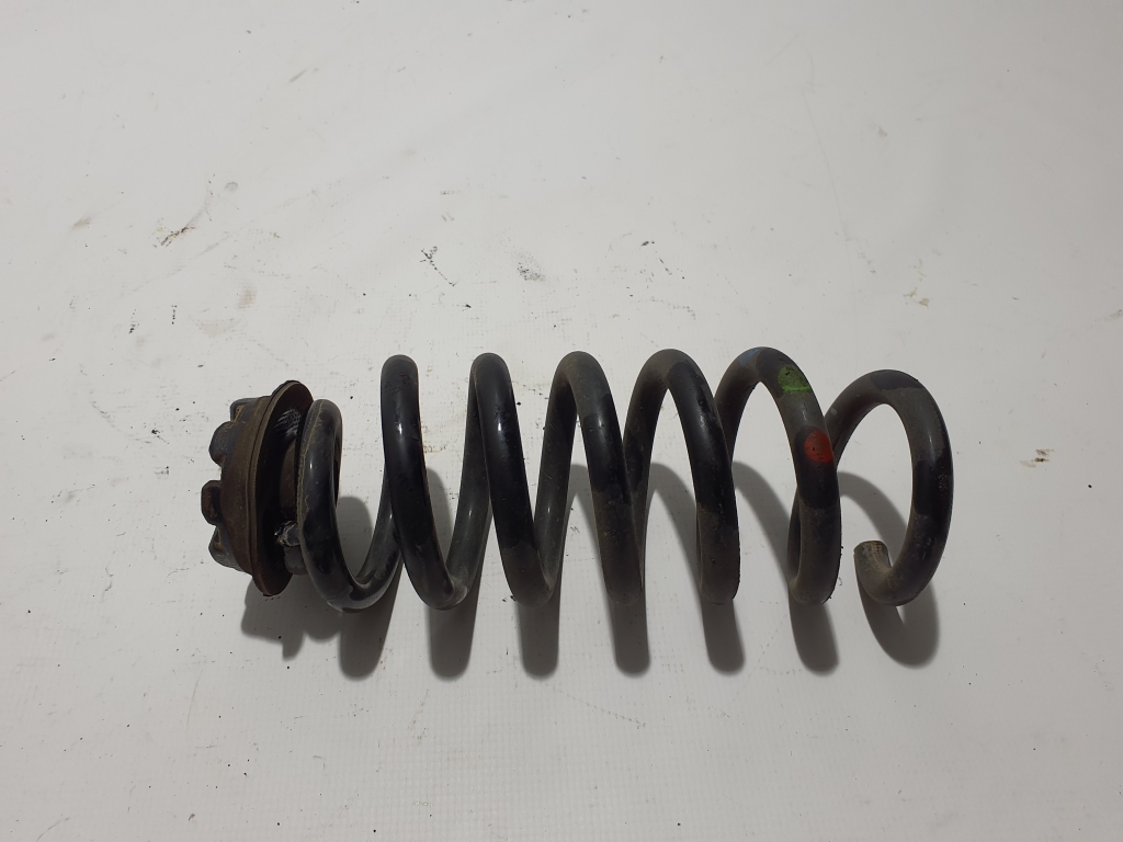 RENAULT Captur 2 generation (2019-2023) Rear Left Coil Spring 550201013R 24877204