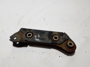   Rear control arm  - 555021925R 