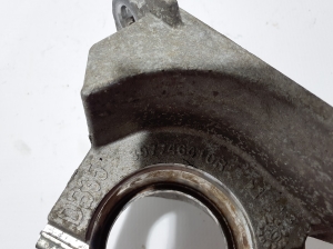 RENAULT Captur (2019–2026) Front drive shaft bracket 397746410R - 2