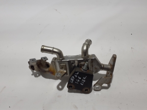  EGR valve cooler 