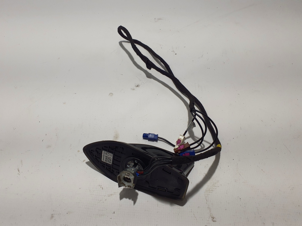 RENAULT Captur 2 generation (2019-2023) Antenne 282062837R 24903994