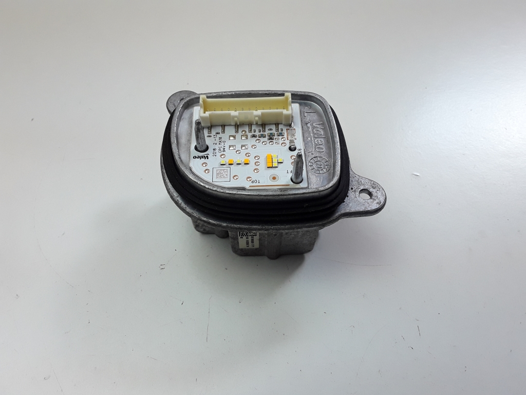 OPEL Corsa F (2019-2023) Xenon Light Control Unit 90186989 24935012