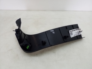 Mercedes Benz A-Class 176 (2012–2018) Sonstiges Teil der Heckklappenverkleidung A1767400271 - 3