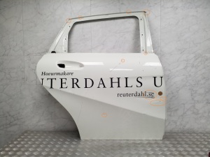 Mercedes Benz B-Class 246 (2011–2017) Rear side doors A2467320210 - 3