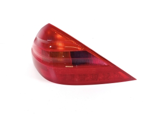 Mercedes Benz SL-Class 230 (2001–2012) Eckleuchte hinten A2308200164 - 5