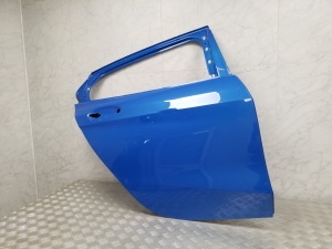 Rear side doors