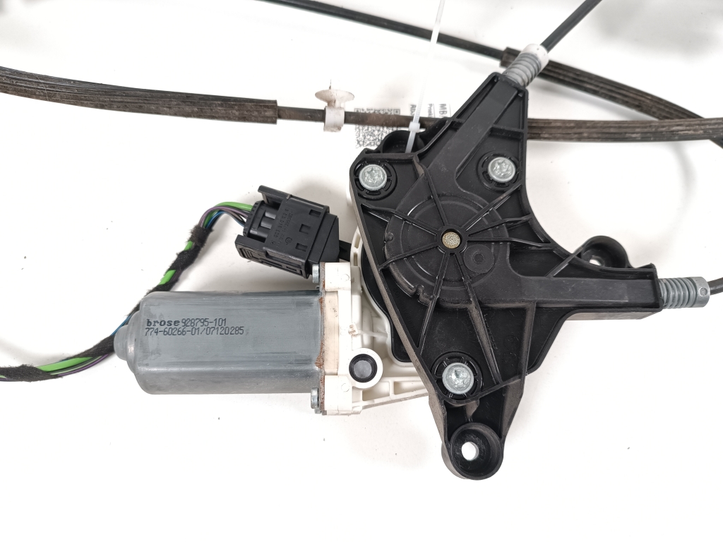 MERCEDES-BENZ Vito W639 (2003-2015) Front Left Door Window Regulator A6397200446,A6397200046 25125657