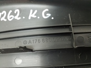 Mercedes Benz A-Class 176 (2012–2018) Inner sill trim A1766800274 - 3