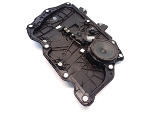 Ford Mustang Mach-E Mach-E (2020–2026) Front door window regulator motor CM094010-C - 3