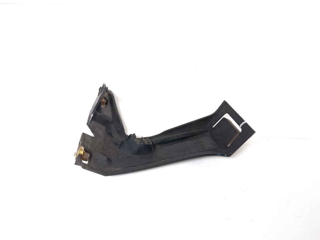 BMW 5 Series F10/F11 (2009-2017) Front Right Bumper Bracket 51117207932 24947872