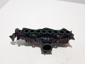 VOLVO S60 III (2018–2026) Sisselaskekollektor 31441970 - 3