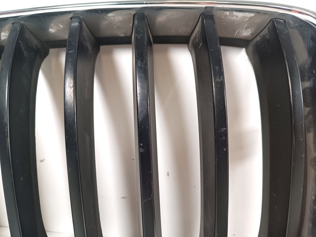 BMW X3 F25 (2010-2017) Front Upper Grill 51117210726 25125528