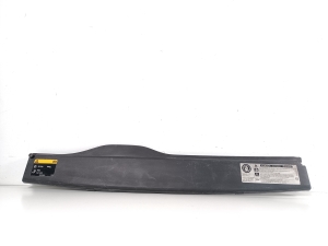 Trim under the hood - 5Q0129954