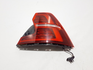   Rear corner lamp 