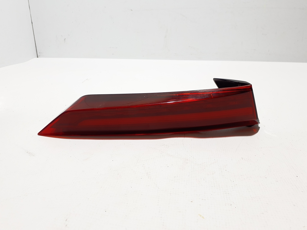 VOLVO S60 2 generation (2010-2020) Left Side Tailgate Taillight 32133724 24970724