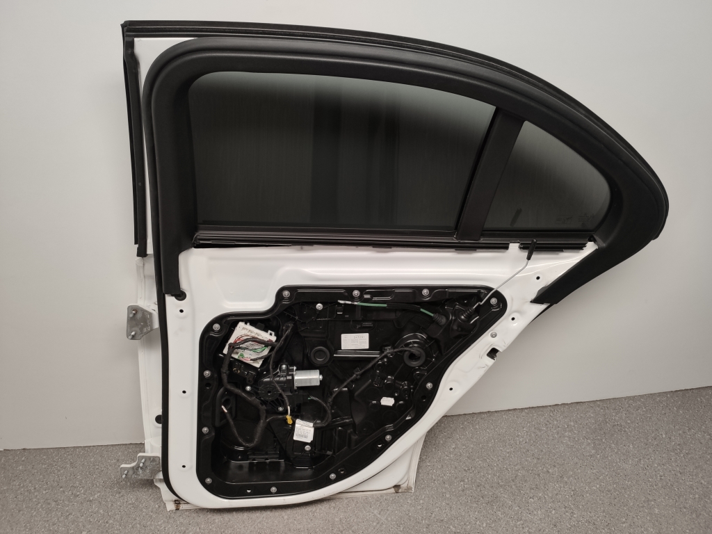 MERCEDES-BENZ C-Class W205/S205/C205 (2014-2023) Right Side Sliding Door A2057300205,149 24972508