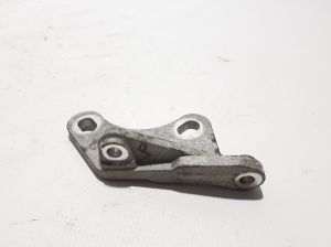 VOLVO S60 III (2018–2026) Muu kinnitus 31492927 - 2