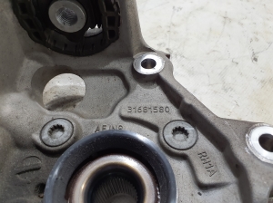 VOLVO S60 III (2018–2026) Tagumine rumm 31681580 - 2