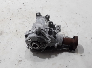 VOLVO S60 III (2018–2026) Esisilla reduktor 32249460 - 4