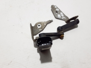 VOLVO S60 III (2018–2026) Andur tagumisel rummul 32246631 - 2