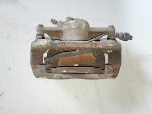 Seat Alhambra (2010–2026) Front brake caliper 7N0615123 - 2