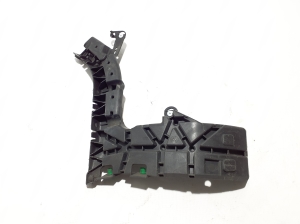  Rear bumper bracket 