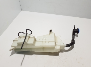 VOLVO S60 III (2018–2026) Front washer fluid reservoir 30747576 - 2