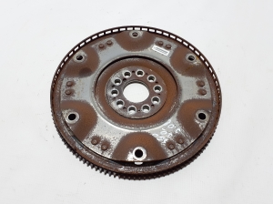   Clutch flywheel 