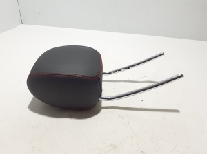 Mercedes Benz GLA-Class H247 (2019–2026) Front seat headrest - 3