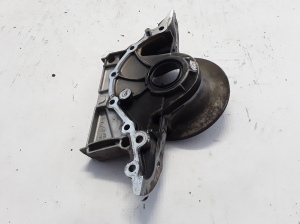  Engine chain cover 