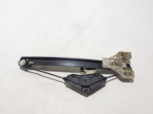  Rear side door window lifter 