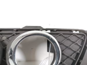 Mercedes Benz E-Class W212 (2009–2015) Nebelscheinwerferabdeckung vorne A2128850823 - 3