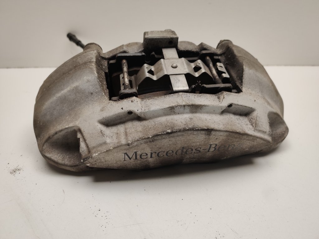 MERCEDES-BENZ C-Class W205/S205/C205 (2014-2023) Front Right Brake Caliper A0114219698 24972433