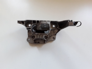 Opel Corsa F (2019–2026) Engine bracket 9824312980 - 3