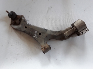 Front control arm - 4802540