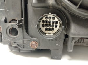 Land Rover Sport L320 (2005–2013) Esituli XBC501713LZN - 7