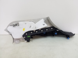 Mercedes Benz A-Class 176 (2012–2018) Tagumise toe sisekujundus A1766902100 - 2