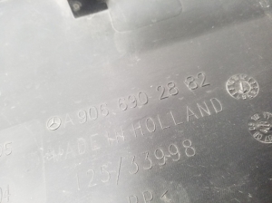 Mercedes Benz Sprinter /906/ (2006–2018) Zierleiste Kotflügel hinten A9066902882 - 2