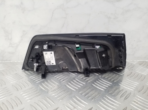 BMW 3 SERIES G20 (2018–2026) Tagatuli tagaluugil H85A3BC5801 - 3