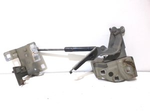 Hood hinge - 93451653B