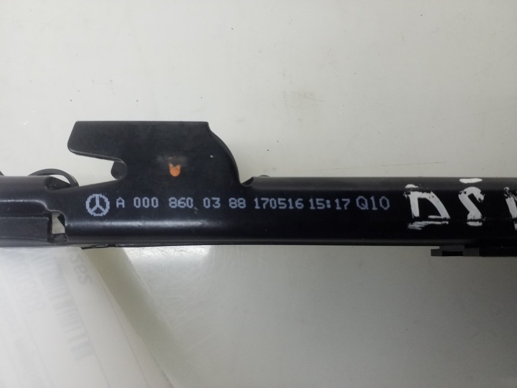 MERCEDES-BENZ A-Class W176 (2012-2018) Front Right Seat Belt Height Adjuster A0009600388 20980618