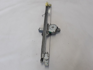 RENAULT Trafic II (2001–2014) Priekšējo durvju logu pacēlājs 7700311821 - 4