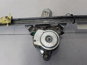 RENAULT Trafic II (2001–2014) Front door window regulator 7700311821 - 5