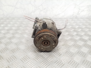 A/C compressor - 8200021822
