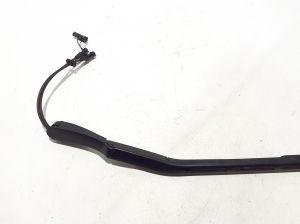  Windshield wiper blade 