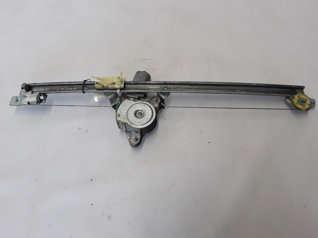 RENAULT Trafic 2 generation (2001-2015) Front Right Door Window Regulator 7700311821 21080202