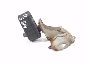 Porsche Cayenne (2010–2017) Muffler bracket 7P5253144 - 3