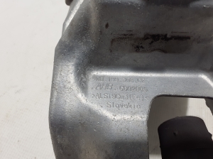  Engine holder 