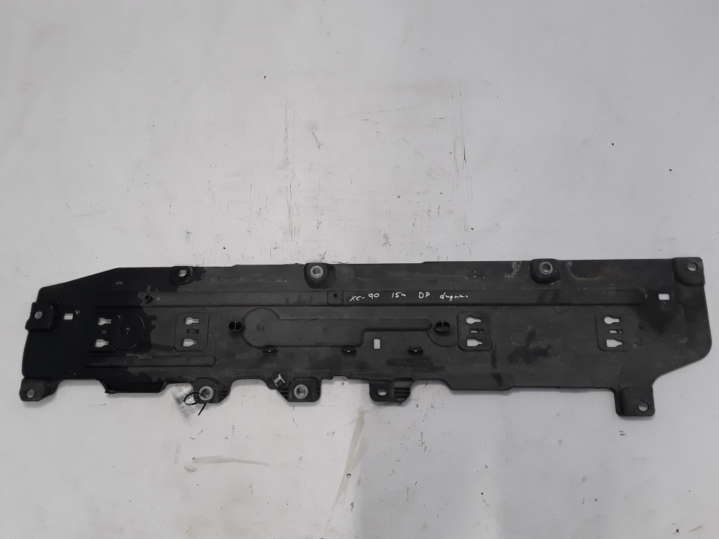 VOLVO XC90 2 generation (2014-2024) Right Side Underbody Cover 31353841 21080192