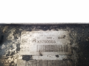 Mercedes Benz E-Class W207 (2009–2017) Õlijahuti A0995001100 - 5